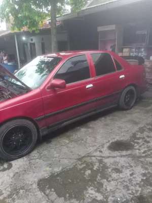 Hyundai Elantra 1995 Bensin lokasi di Bandung Barat Kab., tersedia melalui melalui situs Olx
