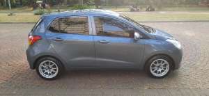 Jual bekas Hyundai Grand i10 2014 Bensin,lokasi di Depok Kota