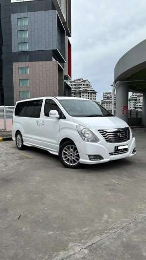 Jual bekas Hyundai H1 XG Bensin 2014,lokasi di  ,Jakarta Pusat