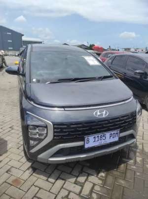 Jual bekas Hyundai Stargazer Essential 2025 Low KM 12.000Abu-AbuSiap Pakai,lokasi di Jakarta Selatan