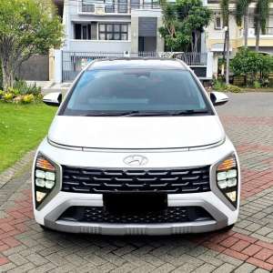 Jual bekas Hyundai Stargazer Prime 1.5 AT 2023,lokasi di Surabaya Kota