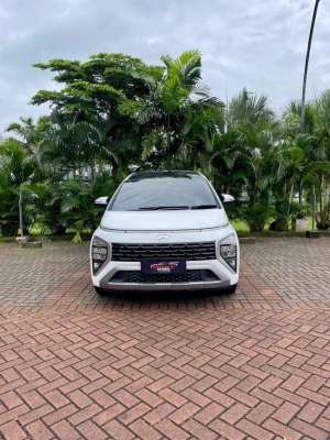 Jual bekas Hyundai Stargazer Prime 4x2 ATNIK 2022,lokasi di Jakarta Barat