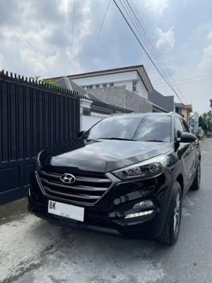 Jual bekas Hyundai Tucson 2.0 AT 2016,lokasi di Medan Kota