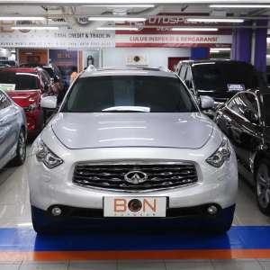 Jual bekas Infiniti FX37 2011 Silver,lokasi di Jakarta Pusat