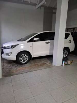 Jual bekas Innova 2.0 G 2019 manual bensin,lokasi di Malang Kota