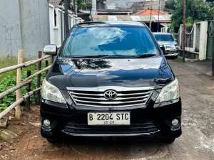 Jual bekas Innova 2.0 G Bensin AT 2013 Hitam Cash Dan Kredit Terbaik SeOLX,lokasi di Jakarta Timur