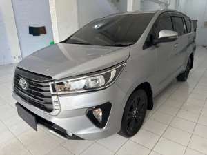 Jual bekas Innova 2.4 G Diesel Manual 2022 Silver,lokasi di Medan Kota