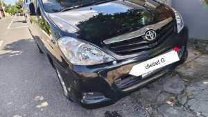 Jual bekas innova diesel 2009 akhir di jogja,lokasi di Yogyakarta Kota