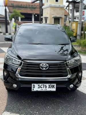 Jual bekas Innova diesel 2.4 G 2022 manual LOW KM DP MURAH ISTIMEWA,lokasi di Semarang Kota