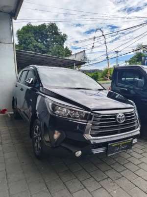 Jual bekas Innova Reborn 2.4 L G Diesel Matic 2022,lokasi di Denpasar Kota