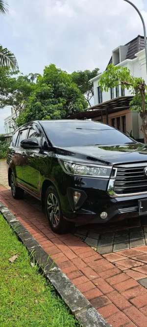 Jual bekas Innova reborn G Diesel 2022 AT,lokasi di Surabaya Kota