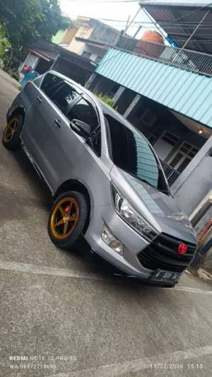 Jual bekas Innova Reborn G manuaL Diesel Upgrade venture,lokasi di Tangerang Kota