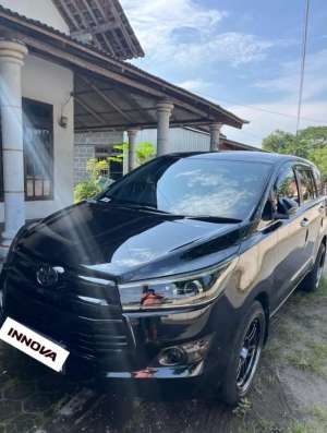 Jual bekas Innova reborn tipe V manual diesel,lokasi di Kediri  Kab.