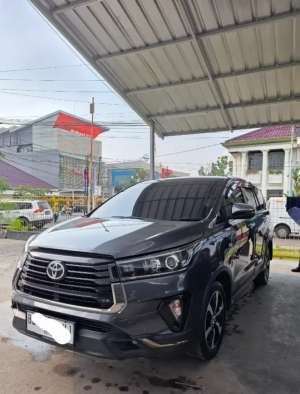 Jual bekas Innova Venturer 2.0 AT Bensin 2021,lokasi di  