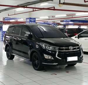 Jual bekas Innova Venturer bensin 2019,lokasi di Sidoarjo  Kab.