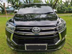 Jual bekas INNOVA VENTURER DIESEL MATIC 2019 BULAN 2 TGN1 KM LOW ORISINILAN MULUS,lokasi di Jakarta Timur