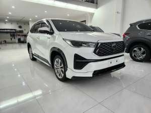 Jual bekas Innova Zenix 2.0L Q Hybrid CVT Modelista TSS 2024 km17rb,lokasi di Sleman Kab.