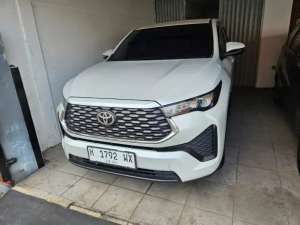 Jual bekas Innova Zenix G non Hybrid 2023 Putih,lokasi di Semarang Kota