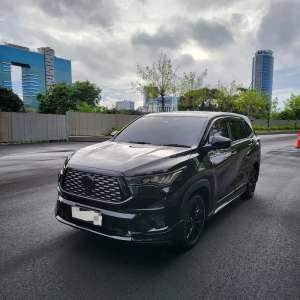 Jual bekas Innova Zenix Q hybrid modelista,lokasi di Jakarta Utara