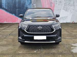 Jual bekas Innova zenix v hybrid modelista 2024 hitam km 16 rb,lokasi di  ,Jakarta Utara