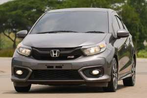 Jual bekas IritHandal Honda Brio 1.2 RS Hatchback 2022 Grey yaris city,lokasi di Jakarta Selatan