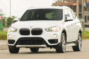 Jual bekas IritPractical BMW X1 Sdrive Sport F48 2017 White,lokasi di  ,Jakarta Selatan