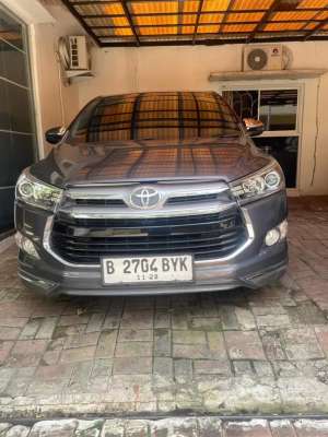 Jual bekas ISTIMEWA INNOVA 2018 2.0 AT,lokasi di Jakarta Barat