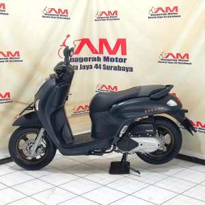 Jual bekas Istimewa Km 3 Ribu Honda New Scoopy Prestige tahun 2025 Hitam Doff,lokasi di Surabaya Kota