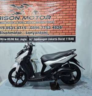 Jual bekas ISTIMEWA YAMAHA MIO GEAR S 125 LED ECO TAHUN 20232022 SILVER DOFF,lokasi di Jakarta Barat
