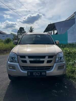 Jual bekas Isuzu MU-7 matic diesel,lokasi di Jakarta