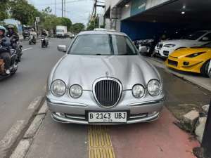 Jual bekas Jaguar S type th 2000 istimewa siap pakai,lokasi di Jakarta Selatan