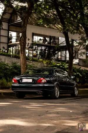 Jual bekas JAGUAR X TYPE 2002 LOW KM,lokasi di Tangerang Selatan Kota