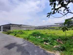 Jalan Palagan, Tanah Sleman Jogja, dekat UGM lokasi di Bantul Kab., tersedia melalui melalui situs Olx