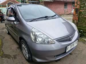 Jual bekas Jazz matic istimewa,lokasi di Cirebon Kota