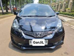 Jual bekas Jazz RS 2014 MATIC HITAM PROMO DP,lokasi di Bekasi Kota