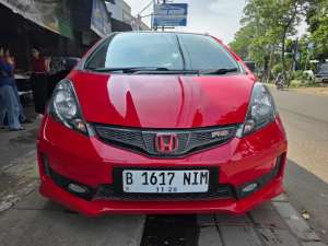 Jual bekas JAZZ RS AT MATIC 2013,lokasi di Tangerang Kota