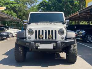 Jual bekas Jeep Wrangler Sport 4-Door 2014,lokasi di Jakarta DKI