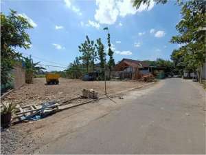 Jl Imogiri Timur km 10, 5 menit ke Stadion Sultan Agung lokasi di Bantul Kab., tersedia melalui melalui situs Olx