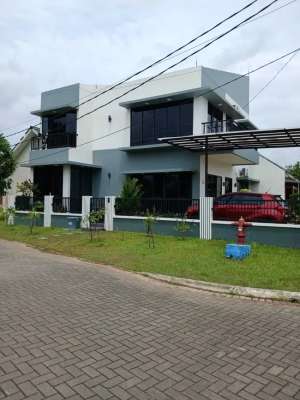 JT DIJUAL RUMAH BANGUNAN MANDIRI PARUNG PANJANG CLUSTER AMAZONE lokasi di Bogor Kab., tersedia melalui melalui situs Olx