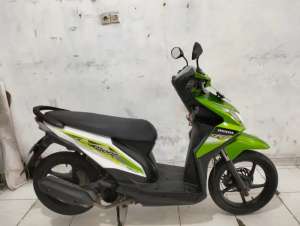 Jual bekas Jual beli beet th2013 samping kompelik Andika hairi motor bjm,lokasi di Banjarmasin Kota