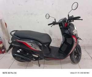 Jual bekas Jual beli scoopy th 2019 samping kompelik Andika hairi motor bjm,lokasi di Banjarmasin Kota