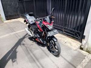 Jual bekas Jual BU Cb150R Old 2014,lokasi di Jakarta Selatan