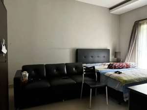 JUAL BU Murah Rumah siap huni 3 lantai bagus nyaman di Komplek Istana Sudirman Regency lokasi di Bandung Kota, tersedia melalui melalui situs Olx