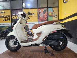 Jual bekas Jual cash kredit stylo 160,lokasi di Bogor Kab.