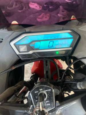 Jual bekas JUAL CBR FACELIFT 150r 2017,lokasi di Lamongan  Kab.