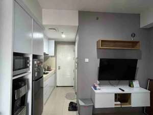 JUAL CEPAT BU Apartment Breeze Bintaro Tower Breeze 1 BR Fully Furnished 700 Jt lokasi di Jakarta Selatan, tersedia melalui melalui situs Olx