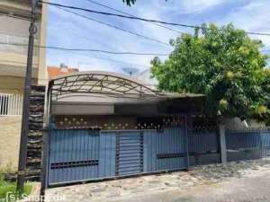 JUAL CEPAT COCOK BUAT KOS RUMAH HITUNG TANAH KLAMPIS INDAH. DKT MERR. MANYAR. KERTAJAYA lokasi di Surabaya Kota, tersedia melalui melalui situs Olx