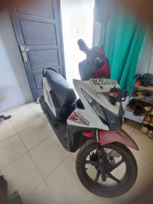 Jual bekas JUAL CEPAT Honda Beat SS LENGKAP,lokasi di Palembang Kota
