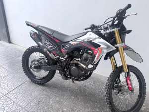 Jual bekas Jual cepat honda crf barang bagus,lokasi di  ,Bekasi Kota