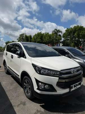 Jual bekas Jual cepat innova 2.4 warna putih,lokasi di  ,Metro Kota